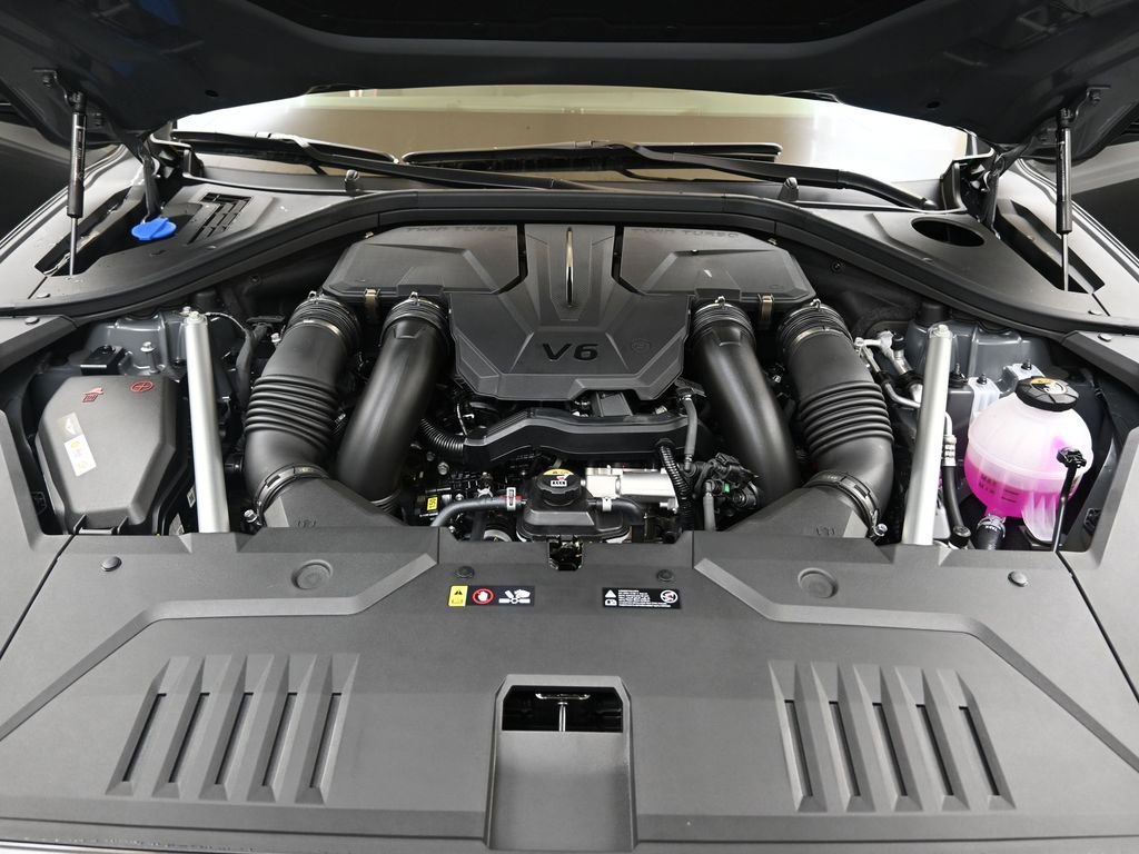 New 2026 Genesis GV70 3.5T Sport Advanced image 9