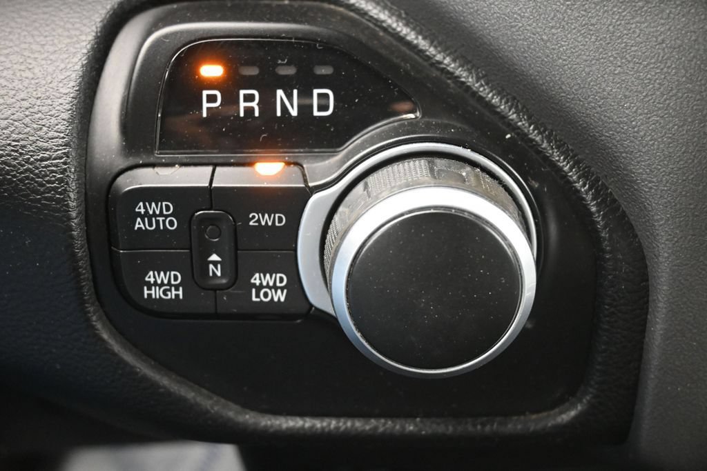 Used 2022 RAM 1500 Big Horn AWD/4WD image 16