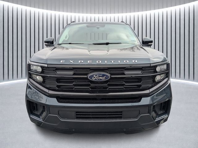 New 2026 Ford Expedition Active image 9
