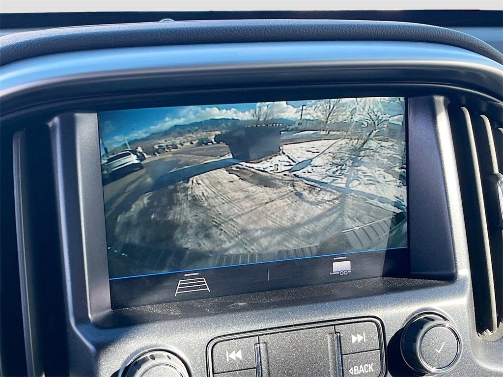 Used 2022 Chevrolet Colorado LT w/ Safety Package image 13