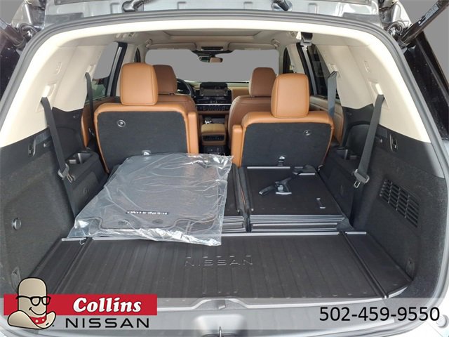 New 2025 Nissan Pathfinder Platinum image 8