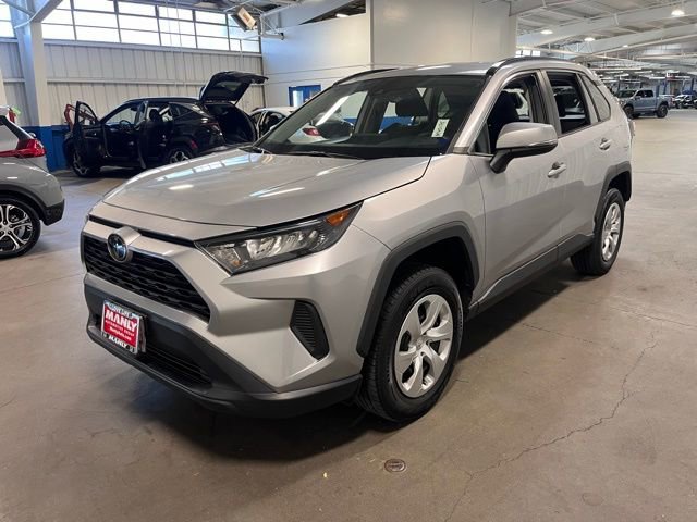 Used 2021 Toyota RAV4 LE image 7