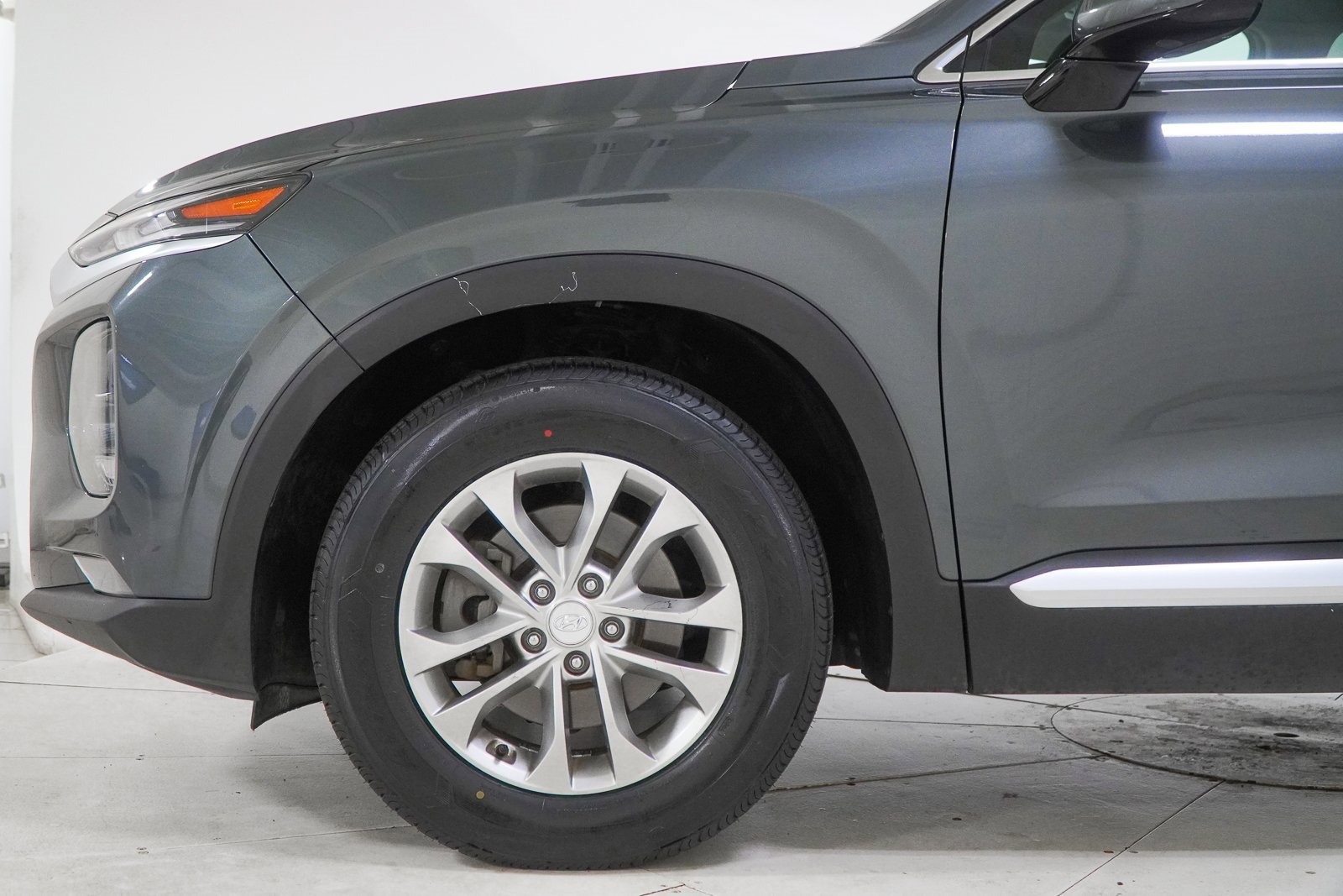 Used 2020 Hyundai Santa Fe SEL image 17