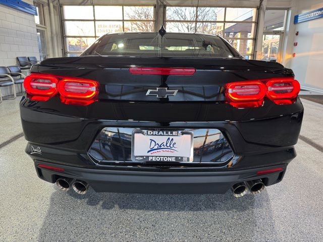 Used 2020 Chevrolet Camaro LT image 9