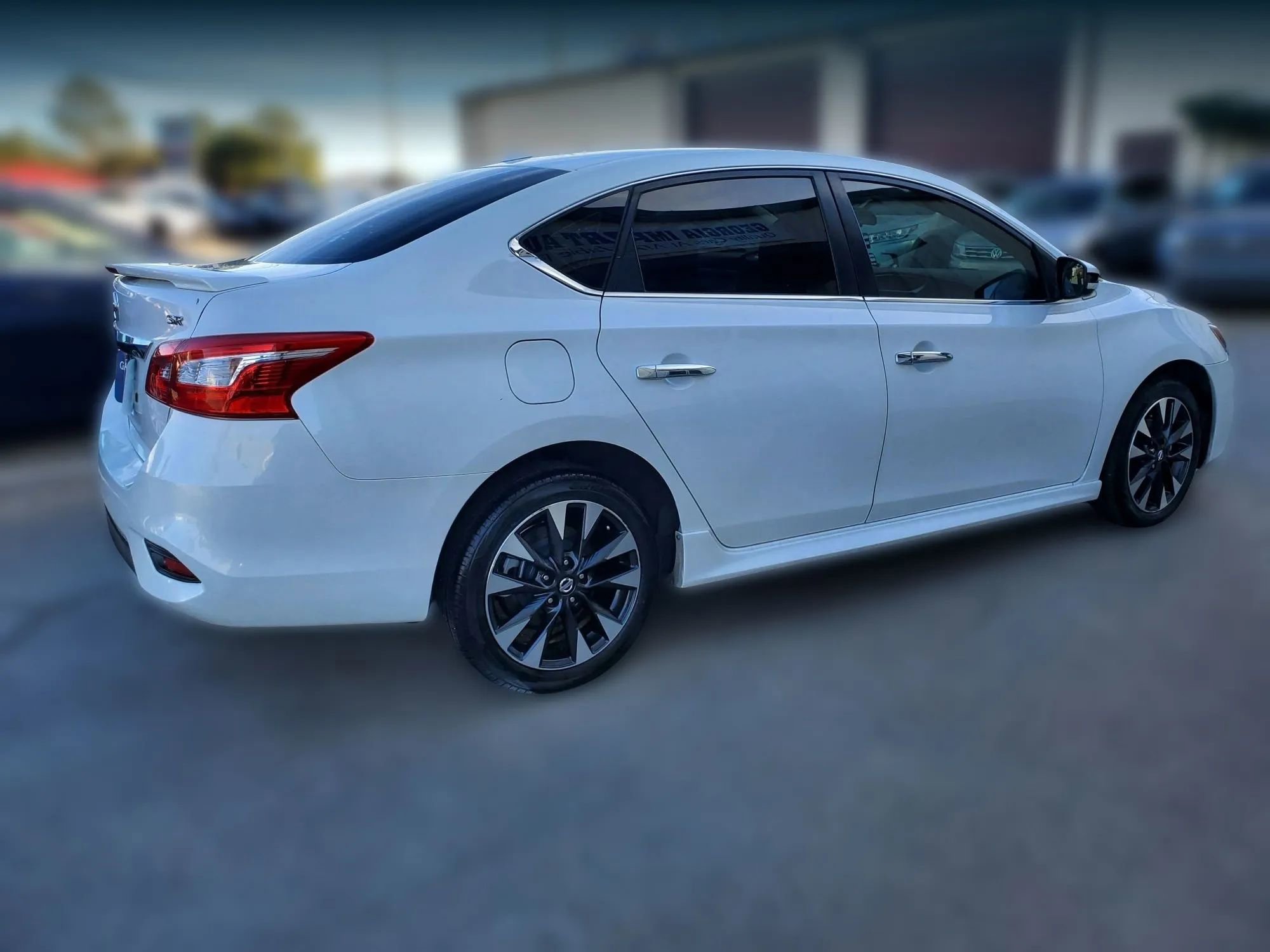 Used 2017 Nissan Sentra SR image 15