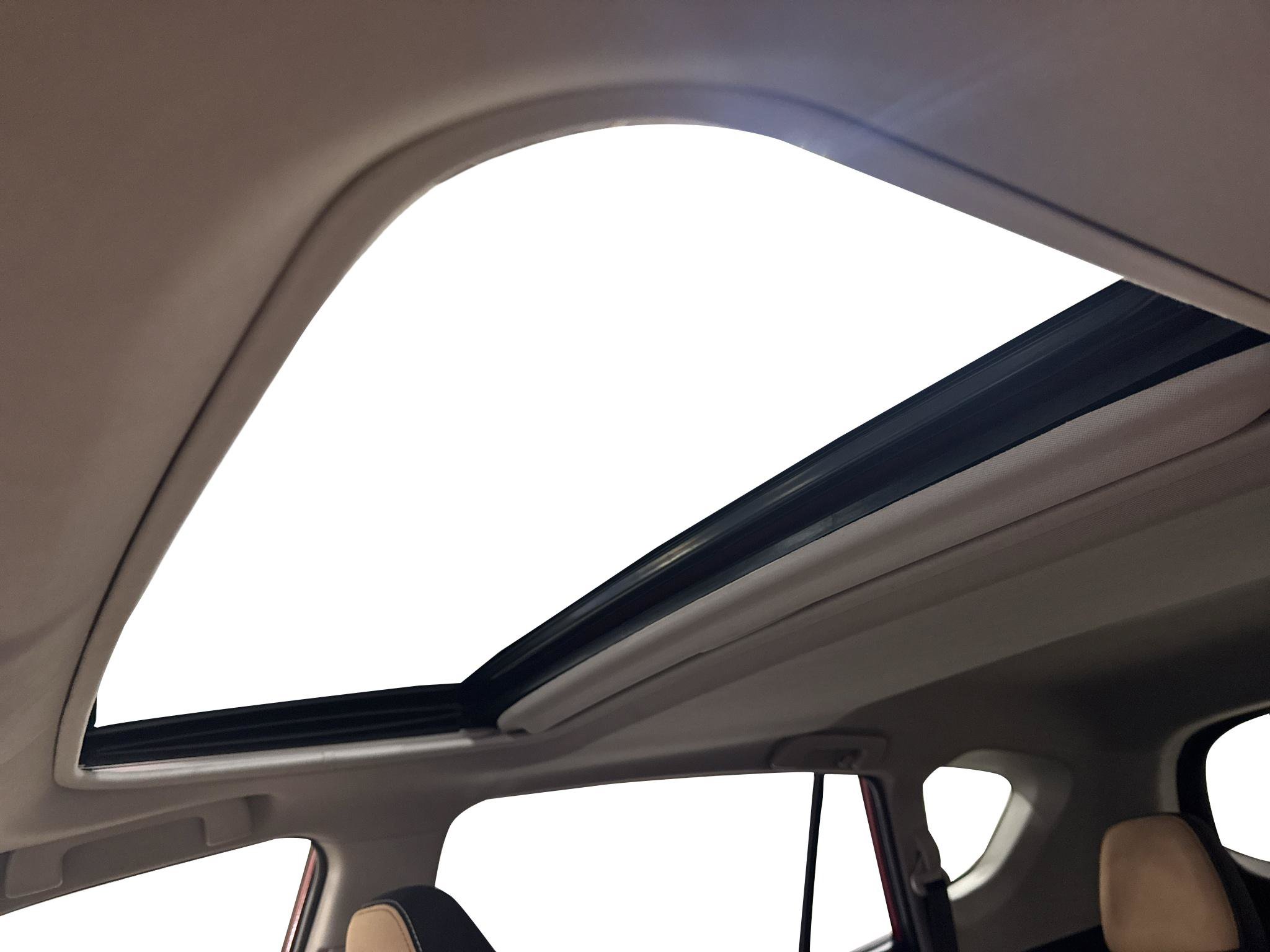 Used 2017 Toyota RAV4 XLE FWD image 23