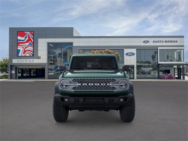 New 2025 Ford Bronco Badlands image 6