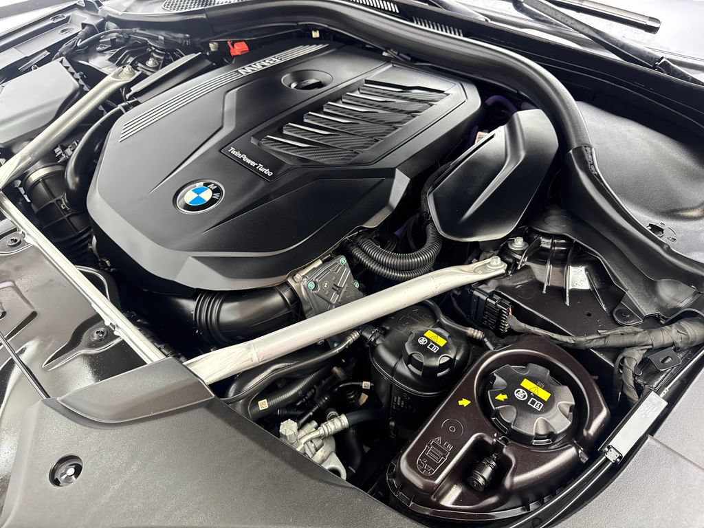 Used 2022 BMW 540i w/ Executive Package RWD image 76