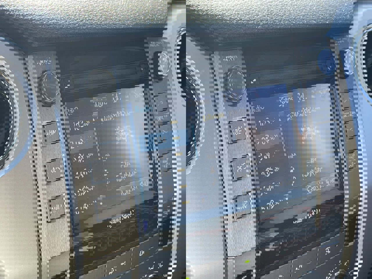 Used 2018 Toyota Tundra SR5 image 6