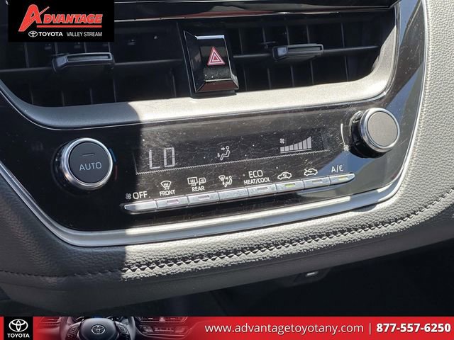 Used 2023 Toyota Corolla SE w/ Carpet Mat Package (TMS) FWD image 31