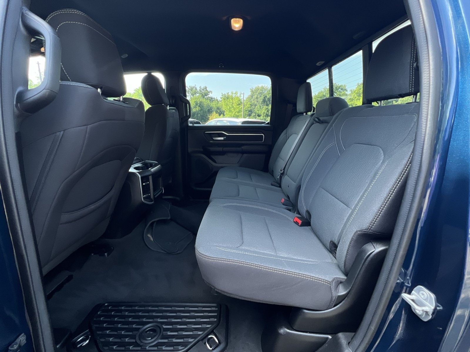 Used 2023 RAM 1500 Big Horn AWD/4WD image 28