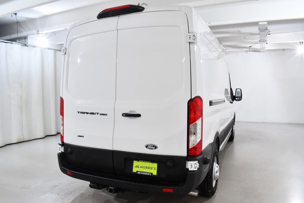New 2026 Ford Transit 150 148 Medium Roof w/ Load Area Protection Package image 12