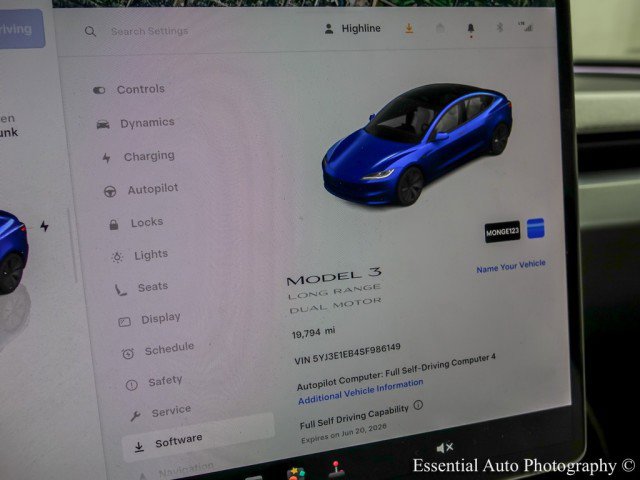 Used 2025 Tesla Model 3 Long Range AWD/4WD image 31