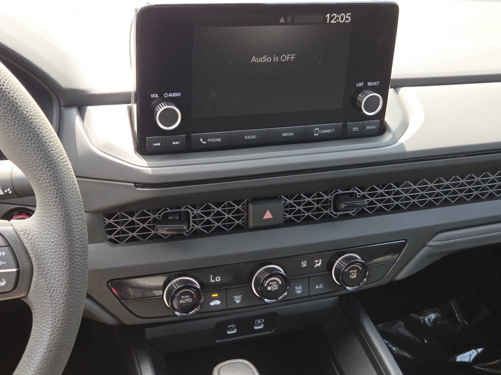 Used 2025 Honda Accord LX image 29
