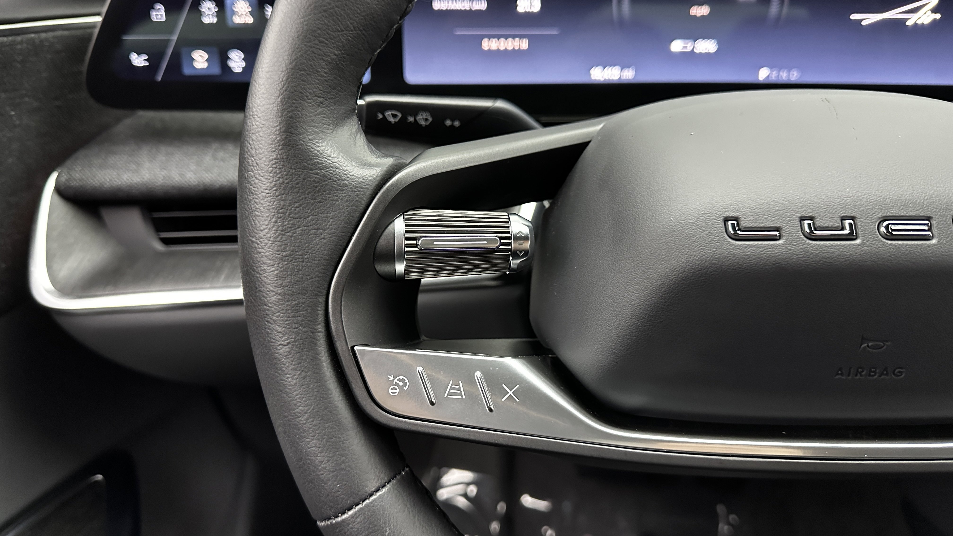 Used 2024 Lucid Air Touring image 22