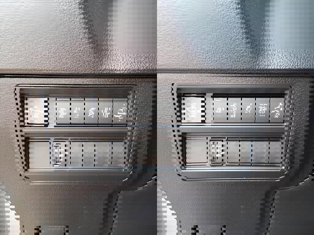 New 2026 Toyota Tundra SR5 image 13