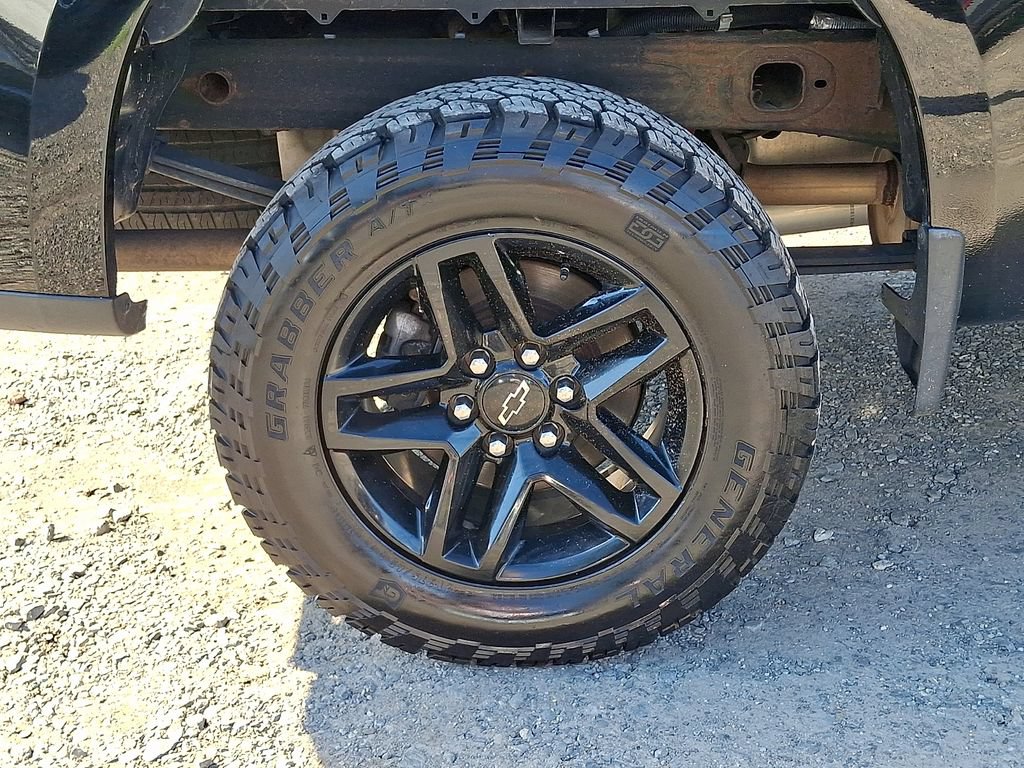 Certified 2019 Chevrolet Silverado 1500 Custom Trail Boss w/ Custom Convenience Package AWD/4WD image 34