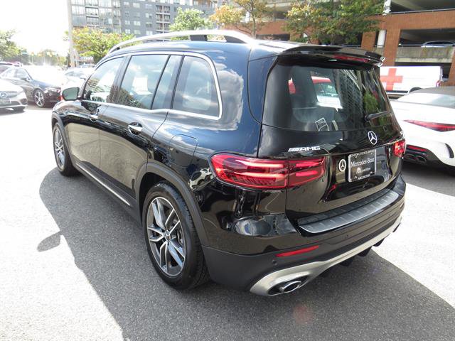 Used 2025 Mercedes-Benz GLB 35 AMG 4MATIC image 2