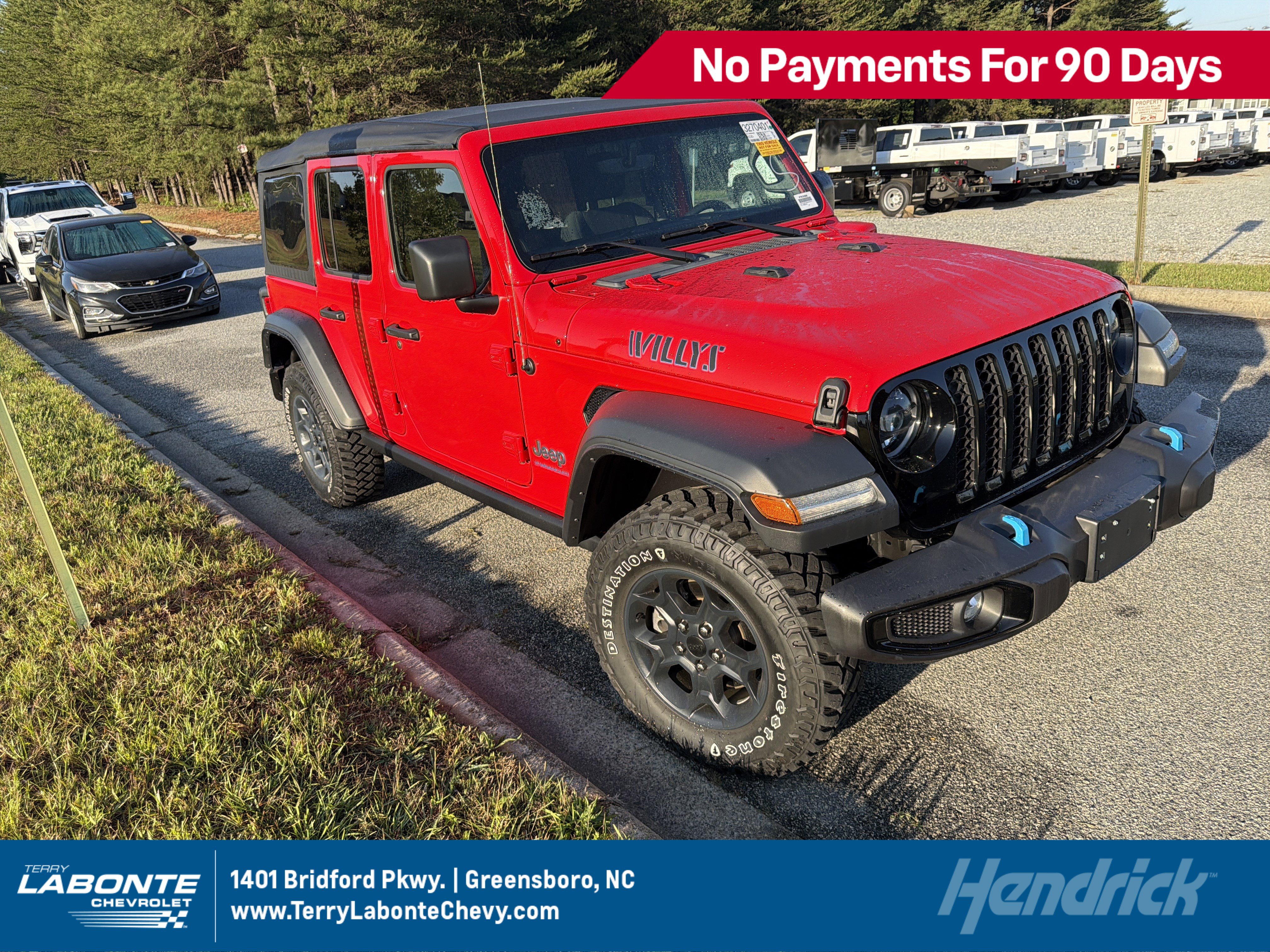 Used 2023 Jeep Wrangler Unlimited w/ Cold Weather Group AWD/4WD image 1