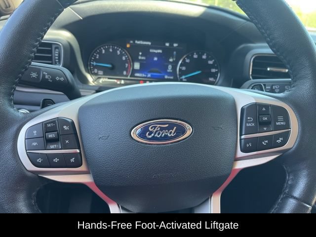 Used 2021 Ford Explorer Limited w/ Equipment Group 301A AWD/4WD image 12