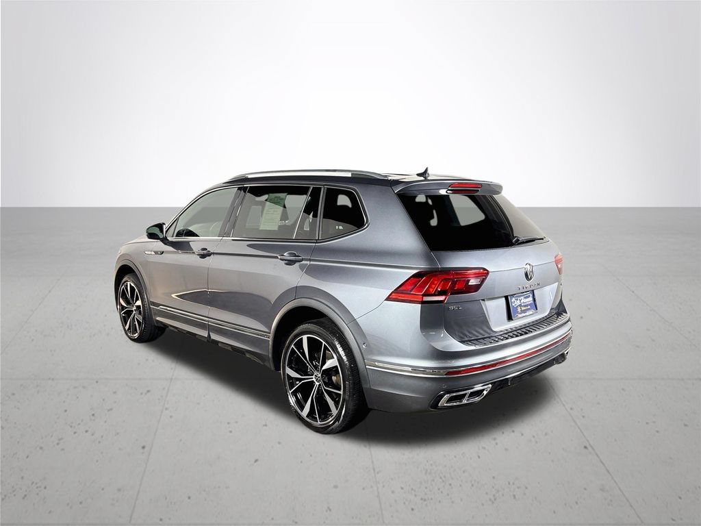 Certified 2023 Volkswagen Tiguan SEL R-Line AWD/4WD image 9