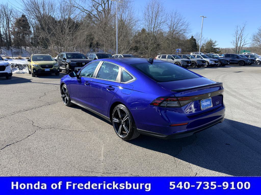 Used 2023 Honda Accord Sport image 4