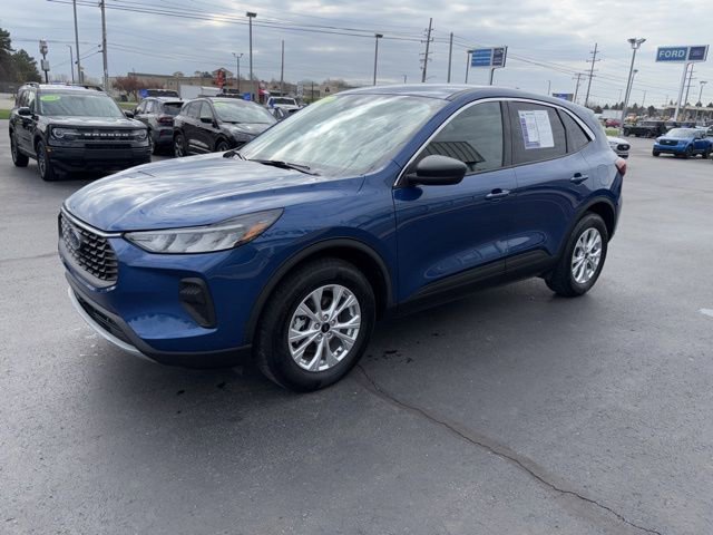 Used 2023 Ford Escape Active AWD/4WD image 18