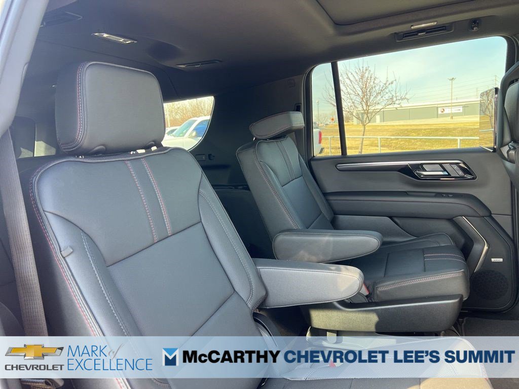 New 2026 Chevrolet Suburban RST AWD/4WD image 27