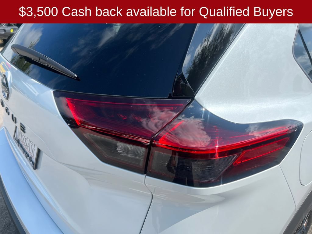 New 2026 Nissan Rogue Dark Armor FWD image 43
