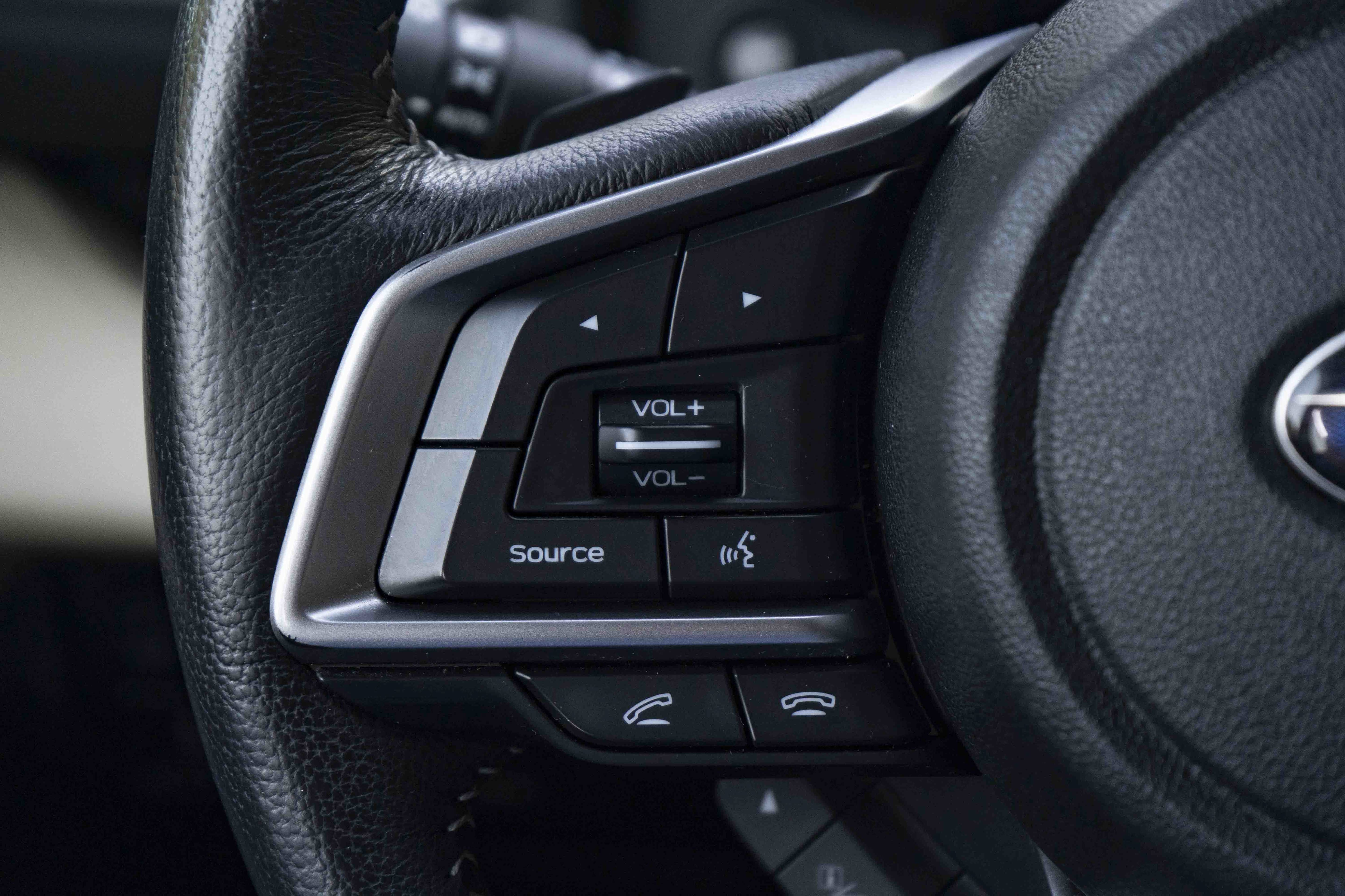Used 2019 Subaru Ascent Limited AWD/4WD image 19