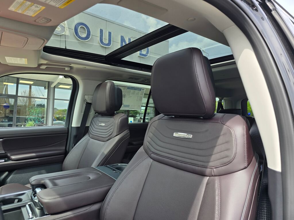 New 2026 Ford Expedition Max Platinum AWD/4WD image 22