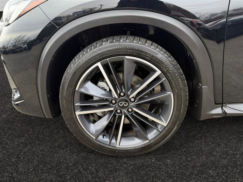 Used 2023 INFINITI QX55 Luxe w/ Cargo Package image 15