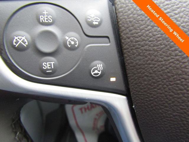 Used 2023 GMC Acadia SLT w/ Technology Package FWD image 16