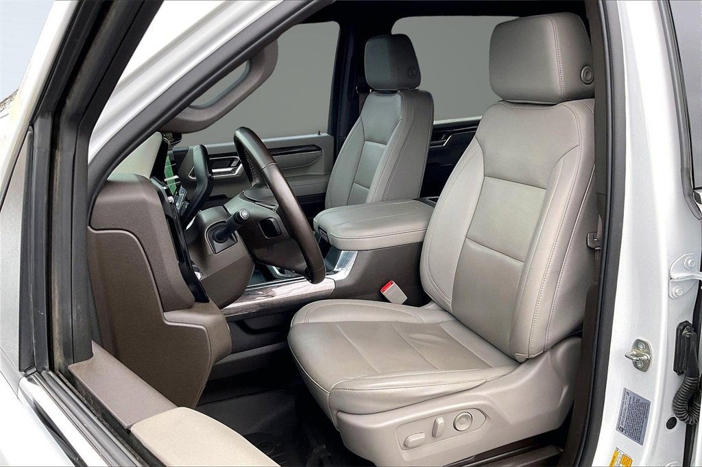 Used 2024 Chevrolet Silverado 2500 LTZ w/ LTZ Plus Package image 26