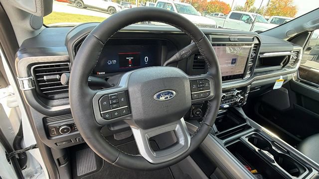 New 2026 Ford F350 Lariat w/ FX4 Off-Road Package image 33