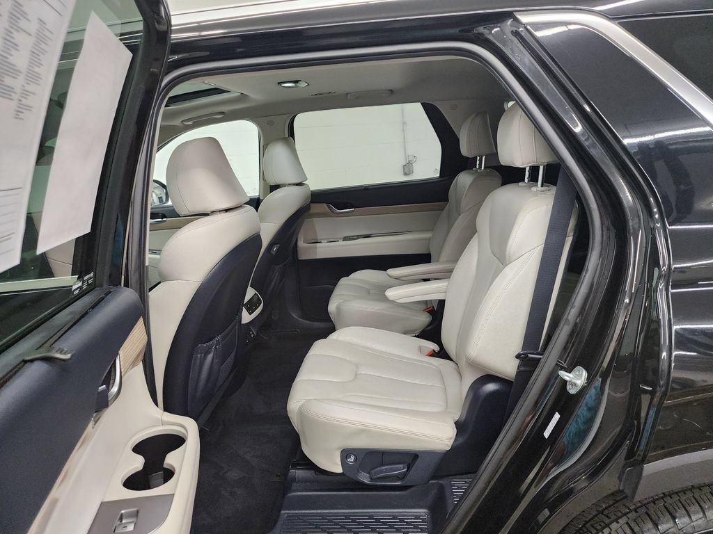 Used 2022 Hyundai Palisade SEL w/ Premium Package AWD/4WD image 27