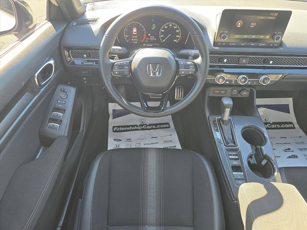 Used 2024 Honda Civic Sport image 3