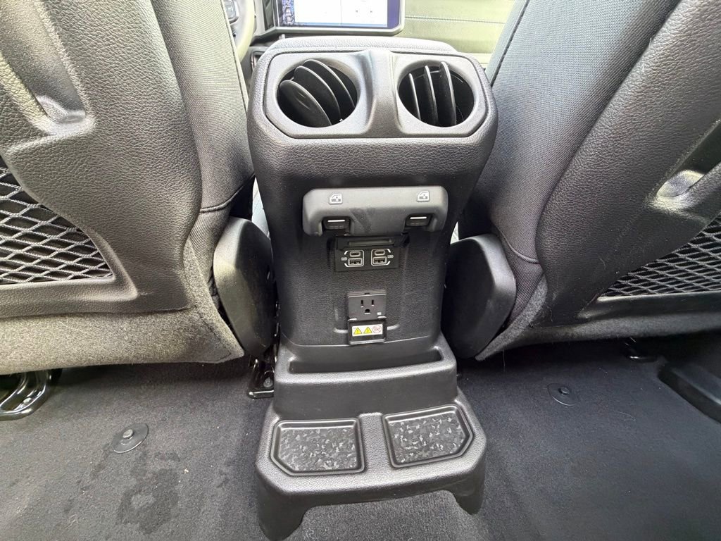 Certified 2025 Jeep Wrangler Unlimited Rubicon 4xe w/ Convenience Group image 34