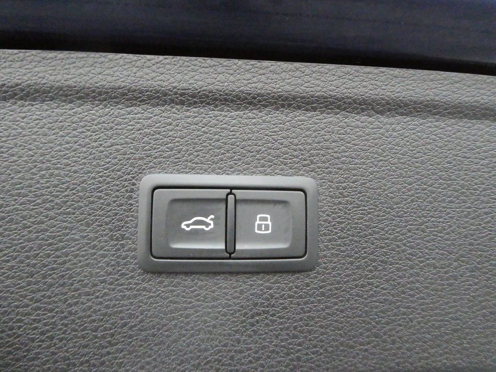 Used 2022 Audi Q5 2.0T Premium Plus image 38