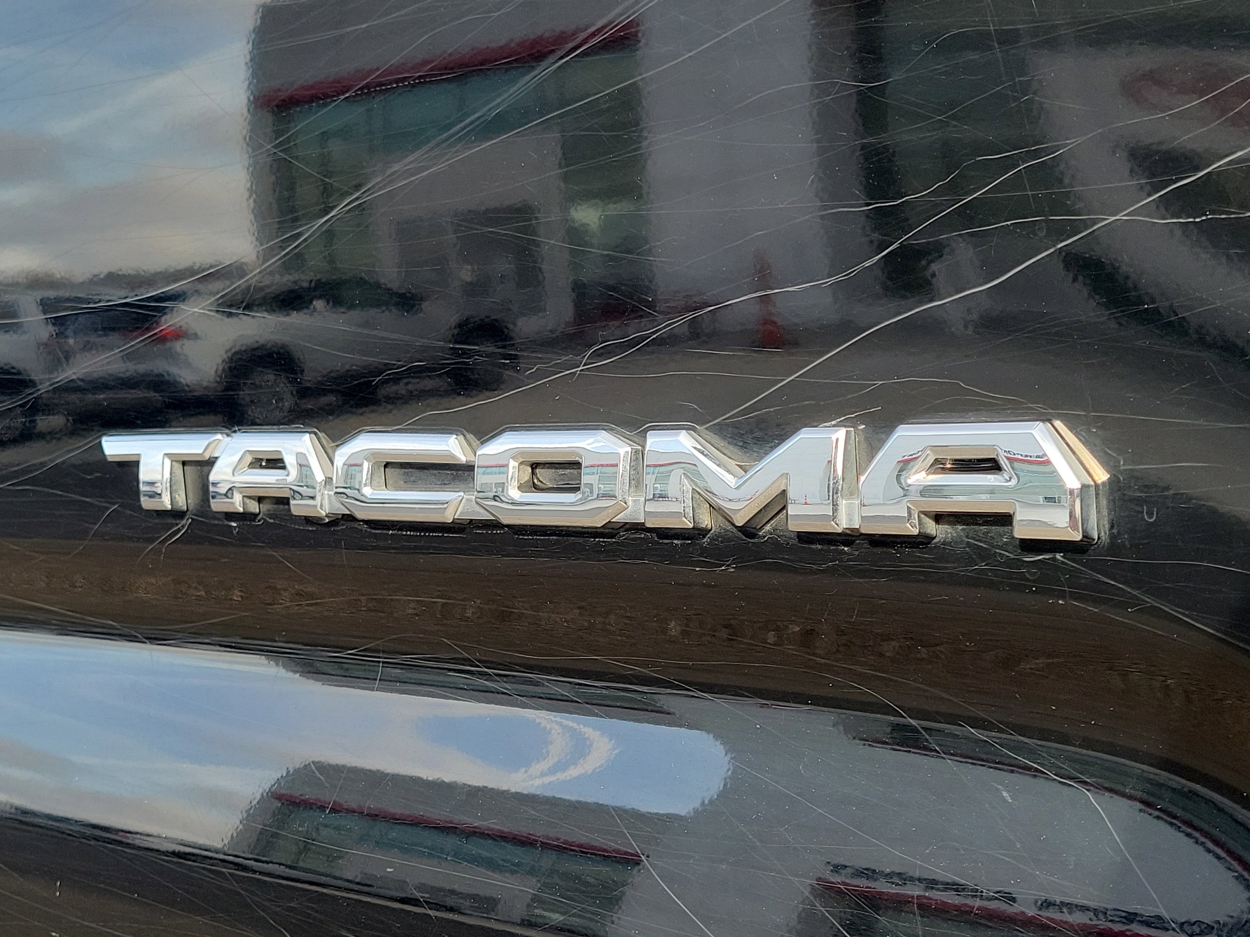 Used 2023 Toyota Tacoma SR image 6