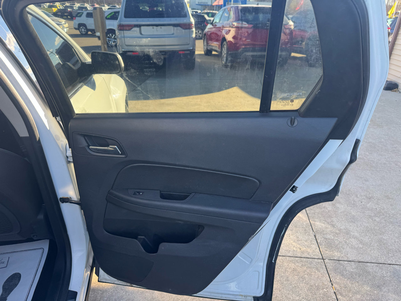 Used 2014 GMC Terrain SLE image 17