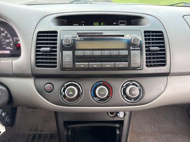 Used 2006 Toyota Camry LE FWD image 26
