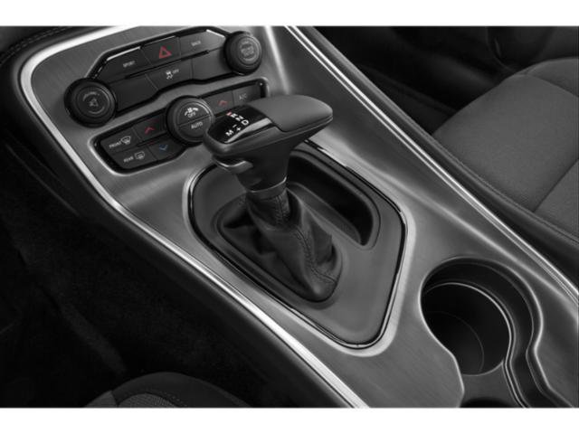 Used 2015 Dodge Challenger SXT RWD image 24