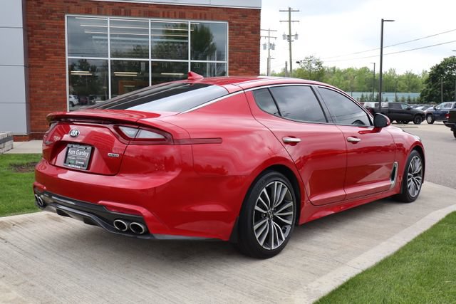 Used 2019 Kia Stinger Premium AWD/4WD image 35