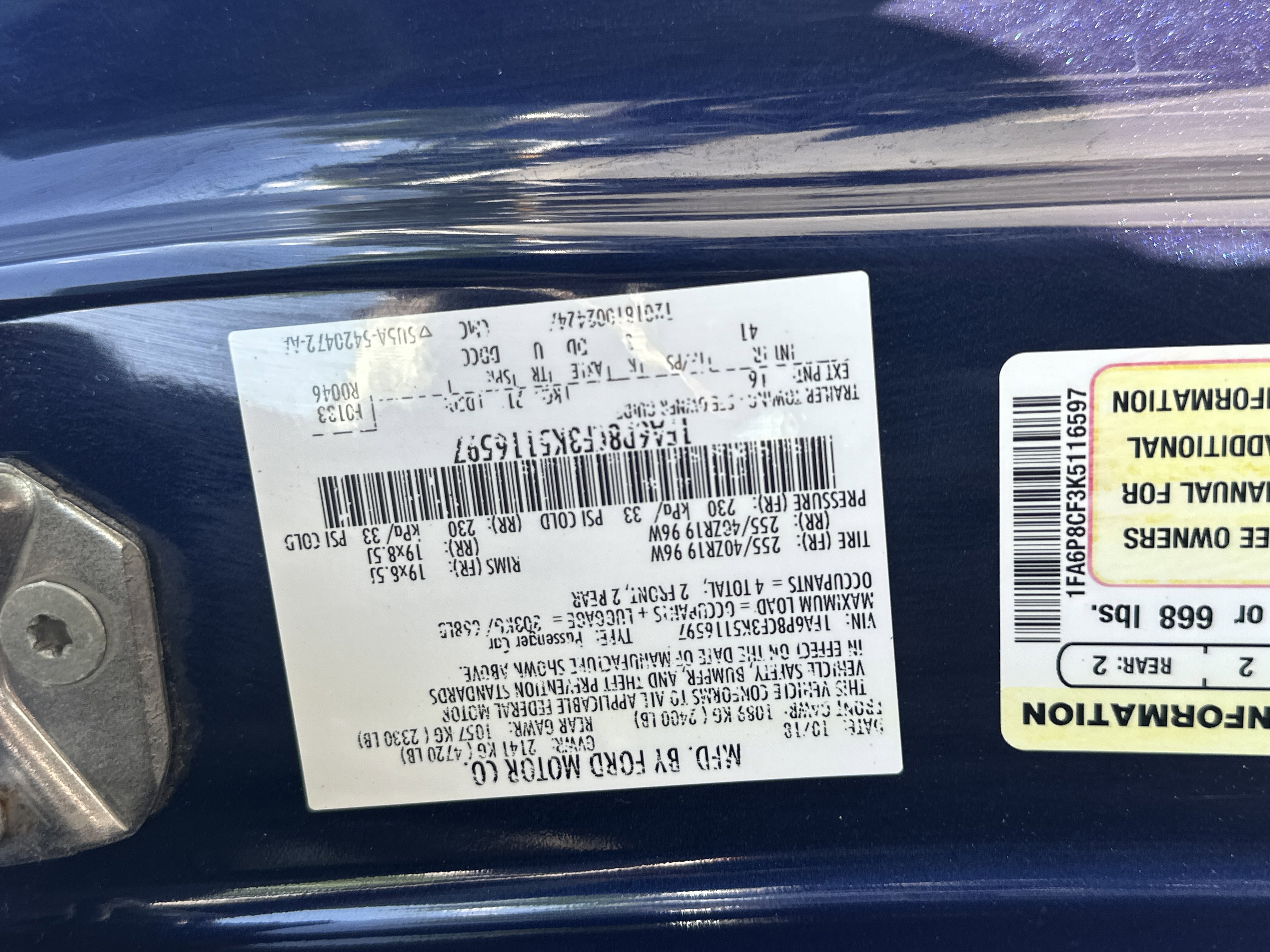 Used 2019 Ford Mustang GT Premium image 32