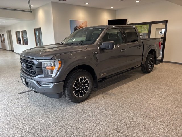 Used 2021 Ford F150 XLT w/ Equipment Group 302A High image 4