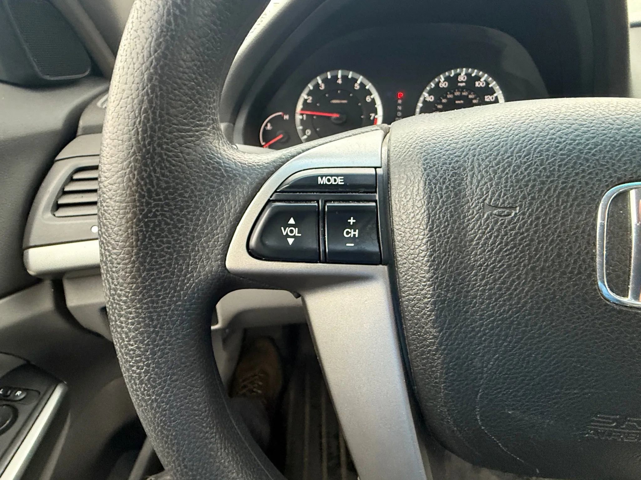 Used 2009 Honda Accord EX image 16