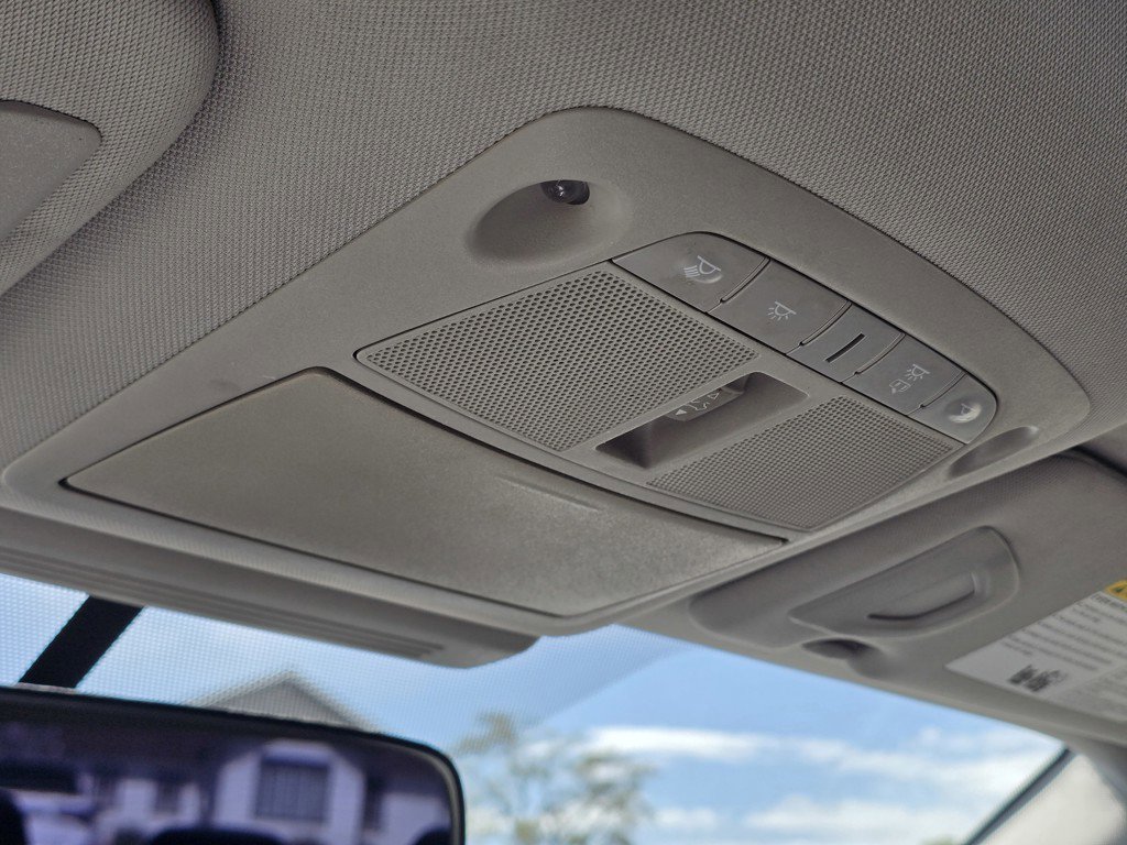 Used 2015 INFINITI Q50 w/ Moonroof Package RWD image 30