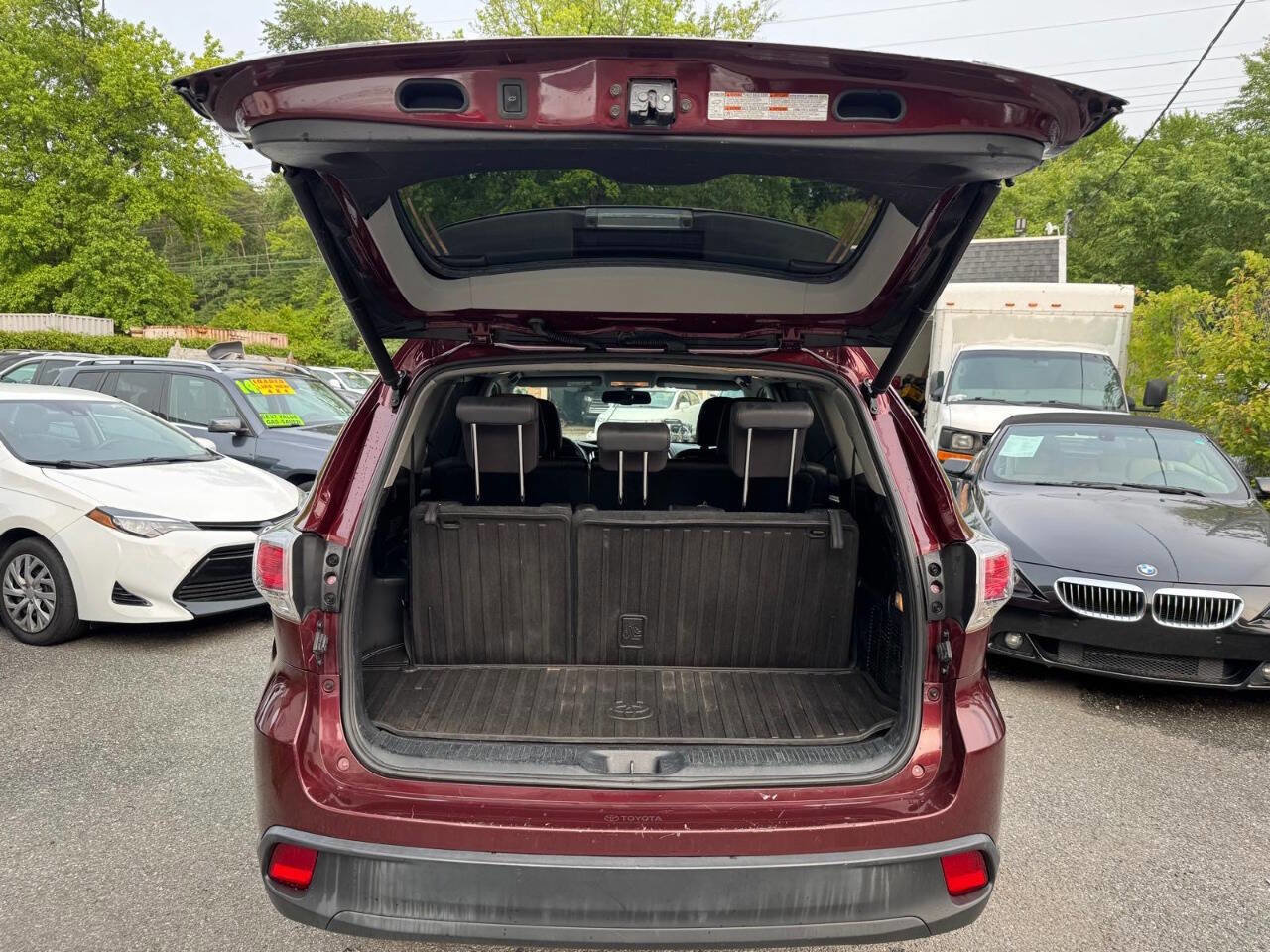 Used 2015 Toyota Highlander XLE image 10