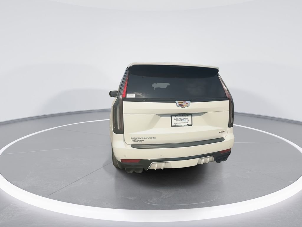 Used 2023 Cadillac Escalade V w/ Heavy-Duty Trailer Package image 7